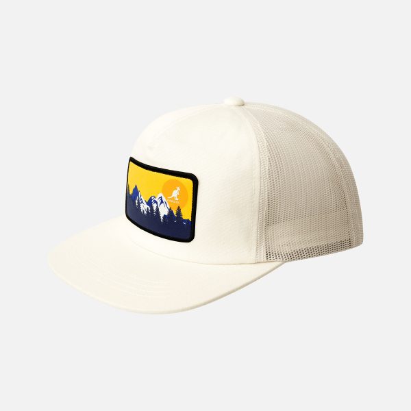 KANGOL OUTDOOR PATCH TRUCKER BEIGE1 KANGOL OUTDOOR PATCH TRUCKER BEIGE