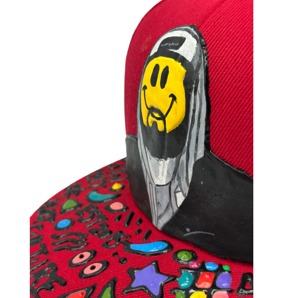 Iconic Smile Graffiti Brim Streetwear